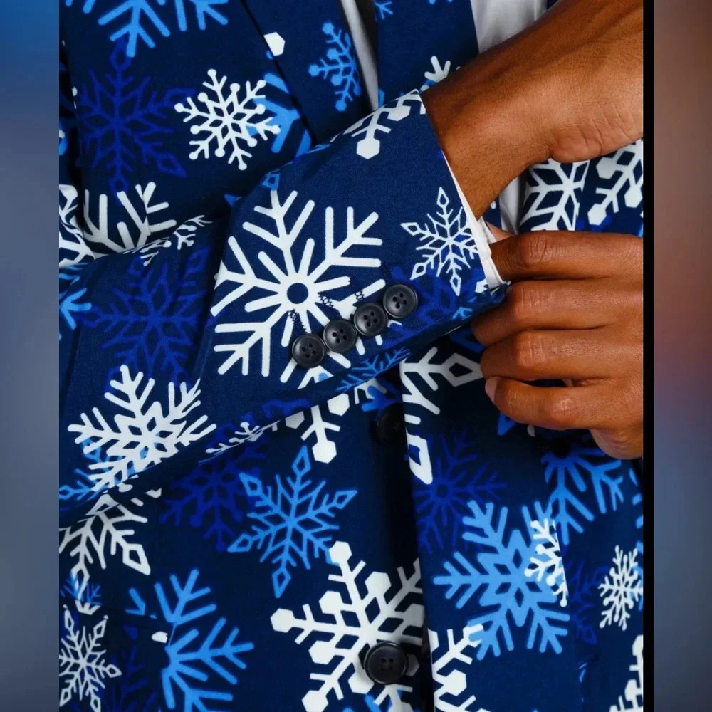 Wisholic Men’s Blue Snowflake FestiveJacket  Chest 54”
Single button closure - Picture 3 of 7